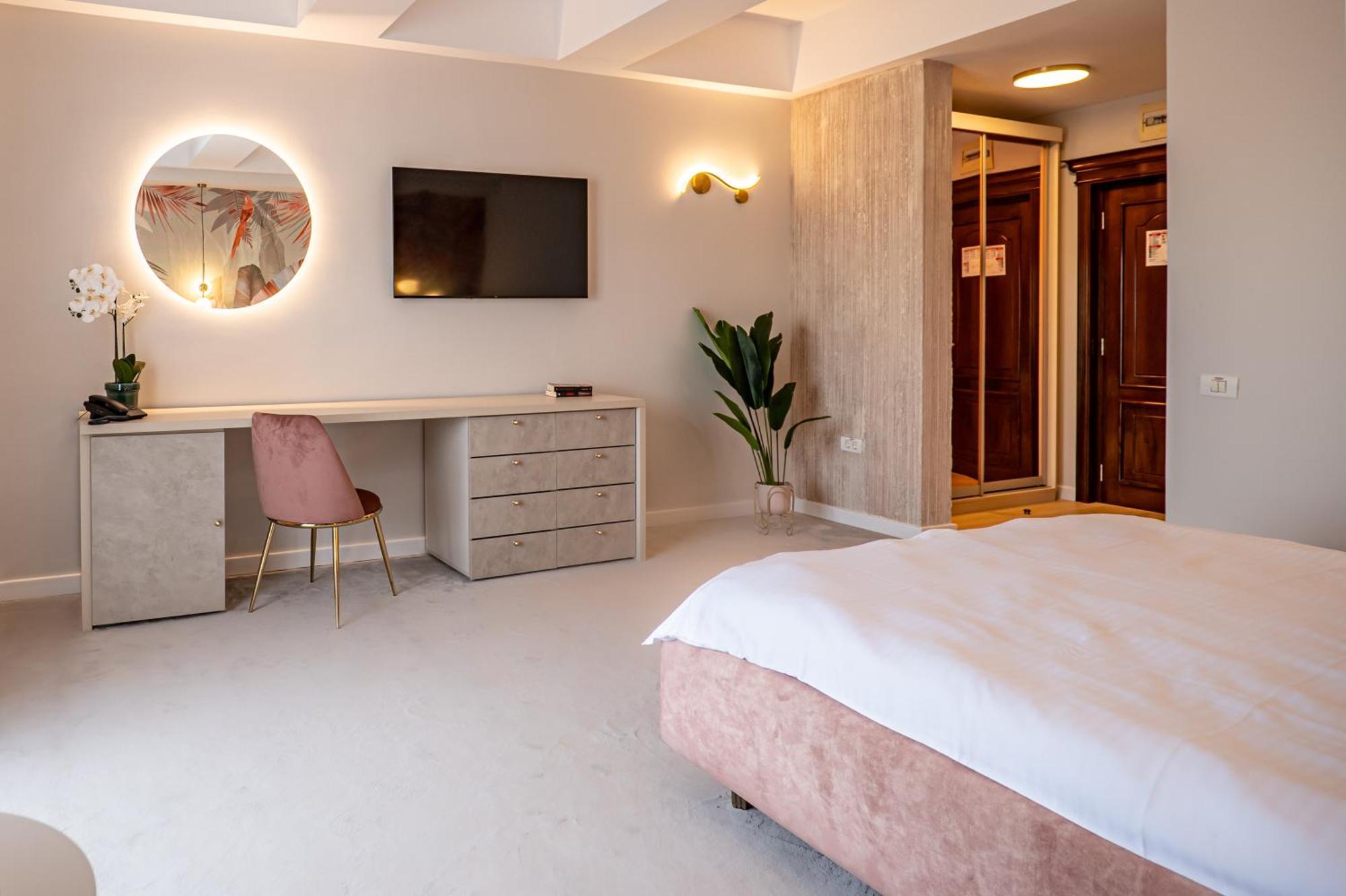 Ges Mamaia